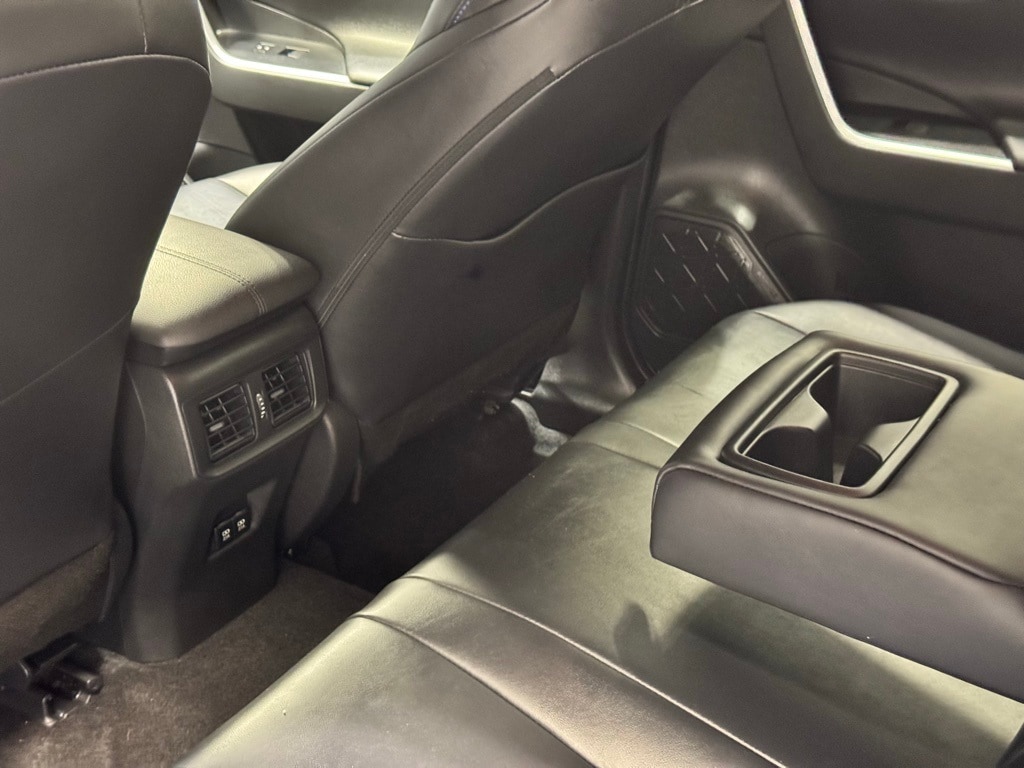 2020 TOYOTA RAV4 - Image 21