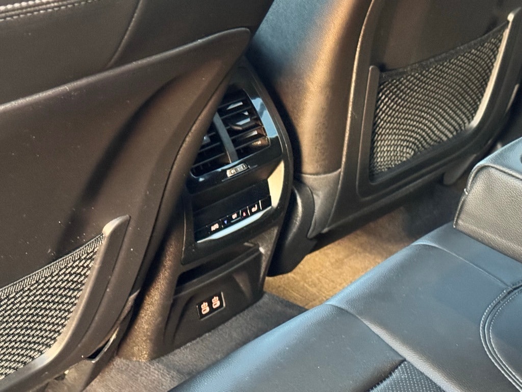 2022 BMW X3 - Image 22