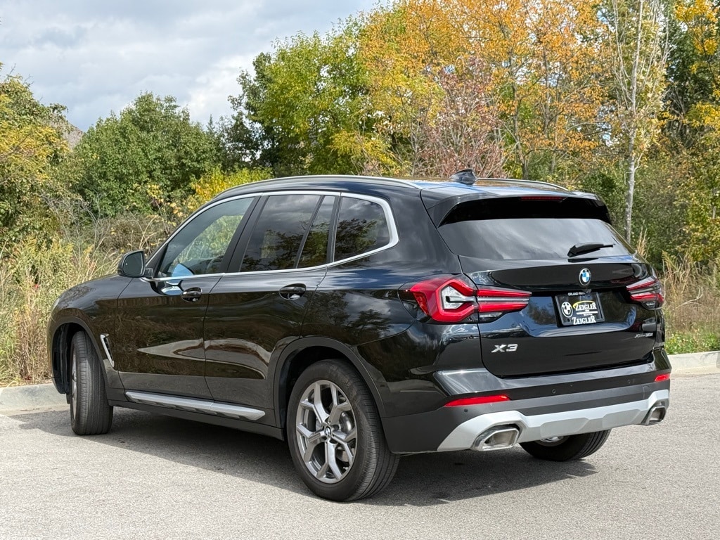 2023 BMW X3 - Image 4