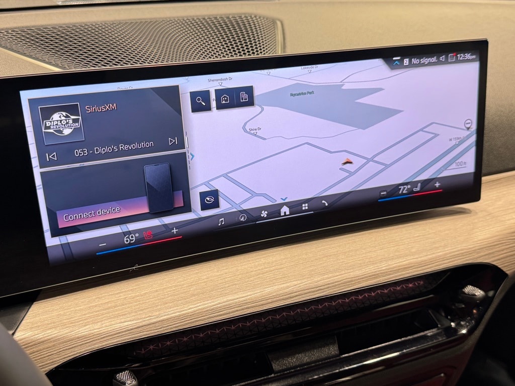 2025 BMW 330I - Image 12