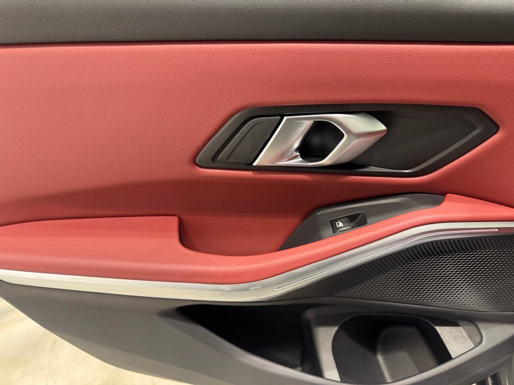 2024 BMW 330I - Image 21