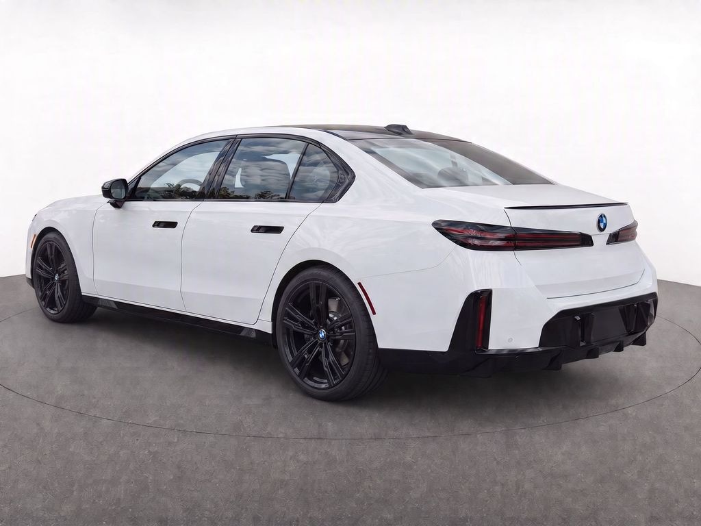 New 2027 BMW 740i xDrive Sedan
