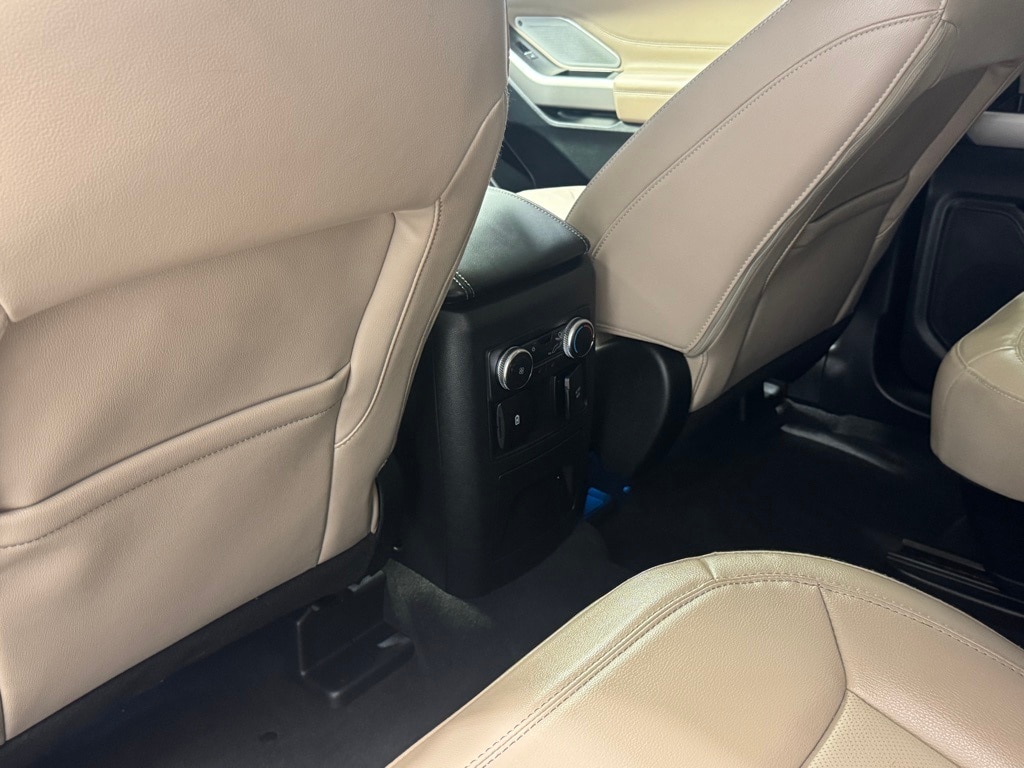 2022 FORD EXPLORER - Image 24