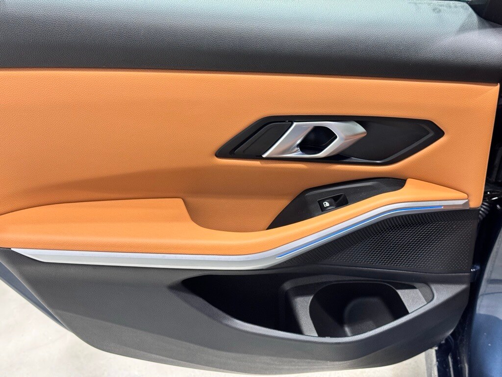2025 BMW 330I - Image 25