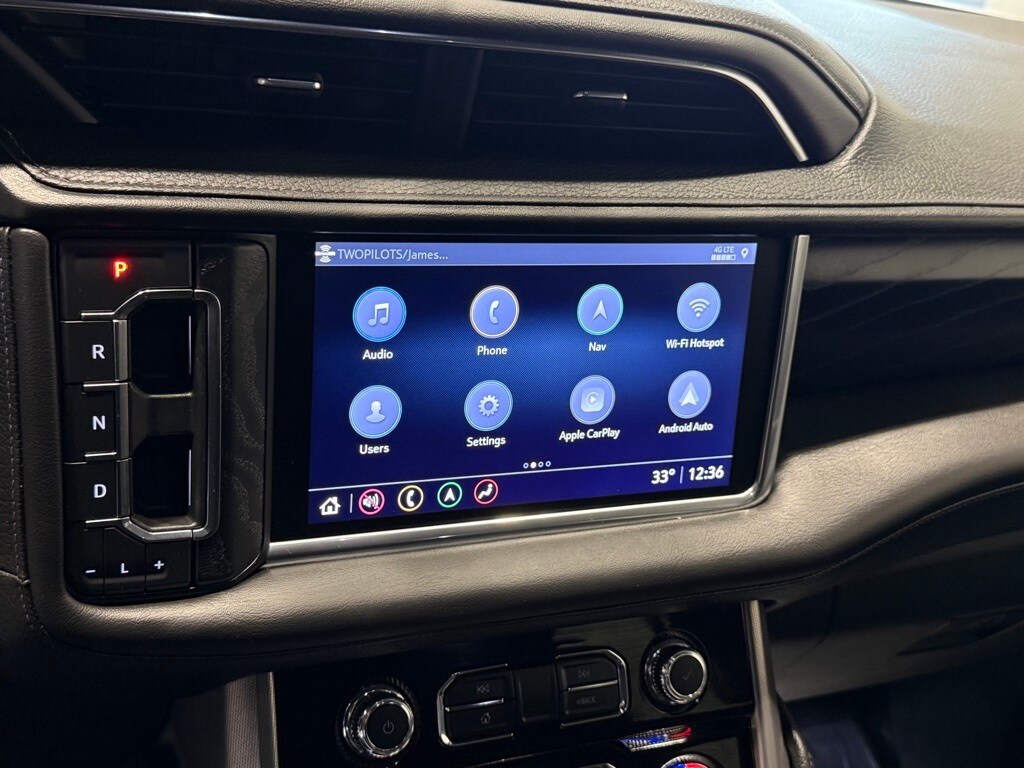 2021 GMC YUKON - Image 12