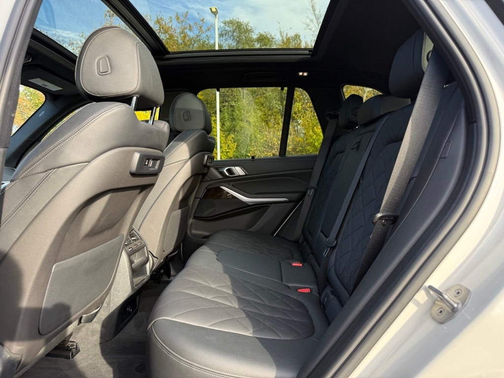 2023 BMW X5 - Image 23