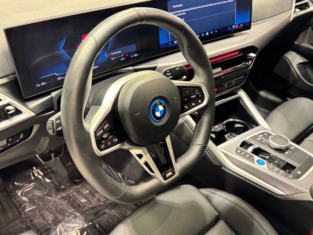 2025 BMW I4 - Image 18