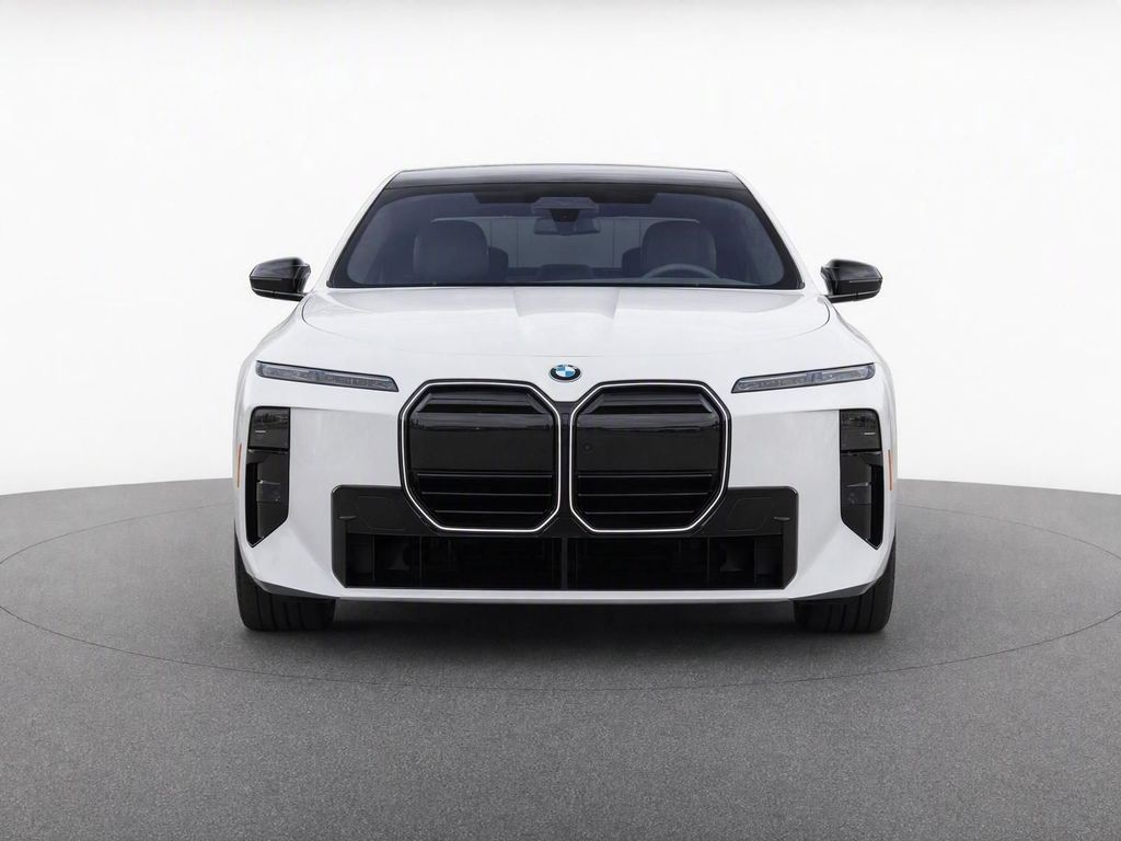 New 2027 BMW 740i xDrive Sedan