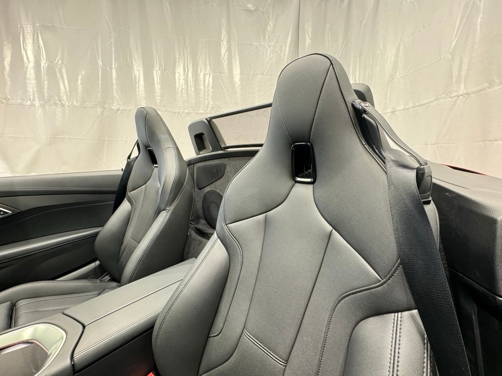 2025 BMW Z4 - Image 22