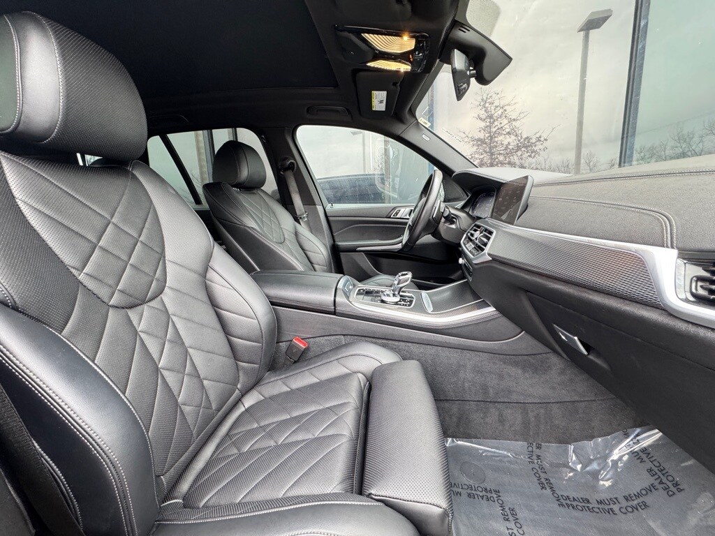 2023 BMW X5 - Image 29