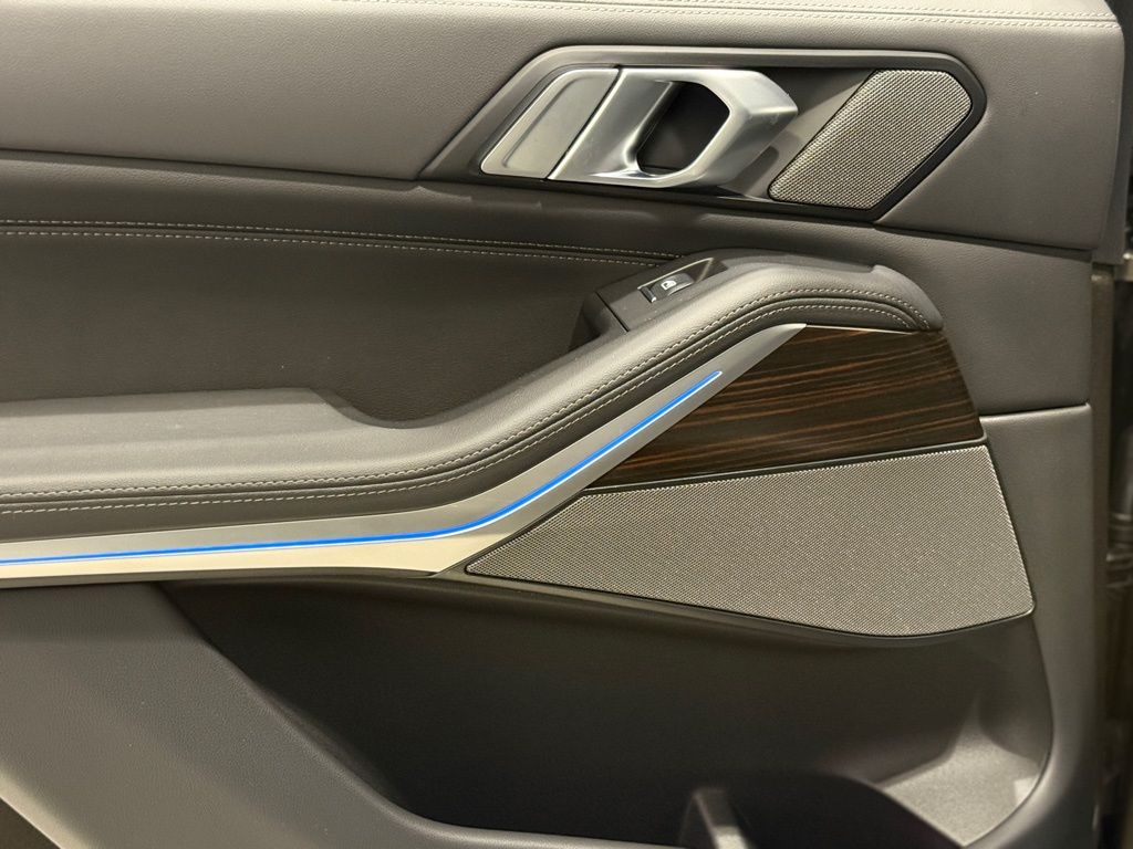 2026 BMW X5 - Image 17