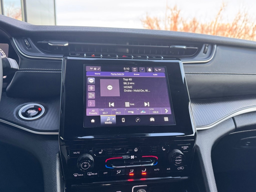 2024 JEEP GRAND CHEROKEE - Image 8