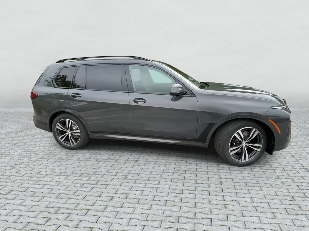 New 2027 BMW X7 xDrive40i SUV