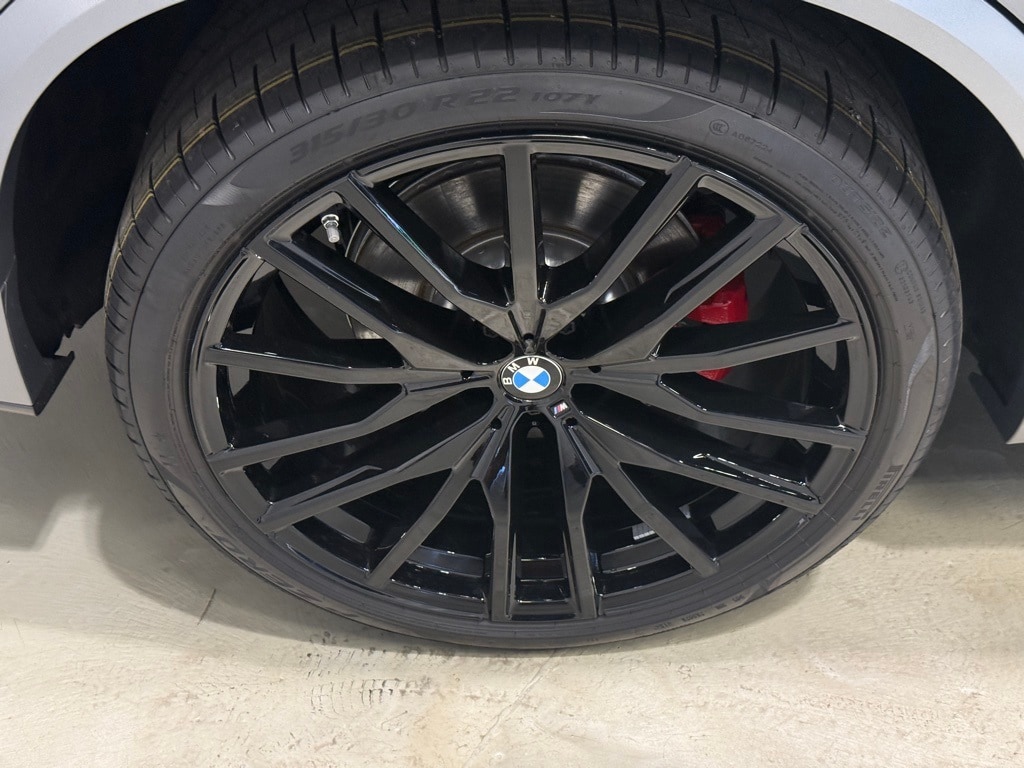 2025 BMW X5 - Image 8