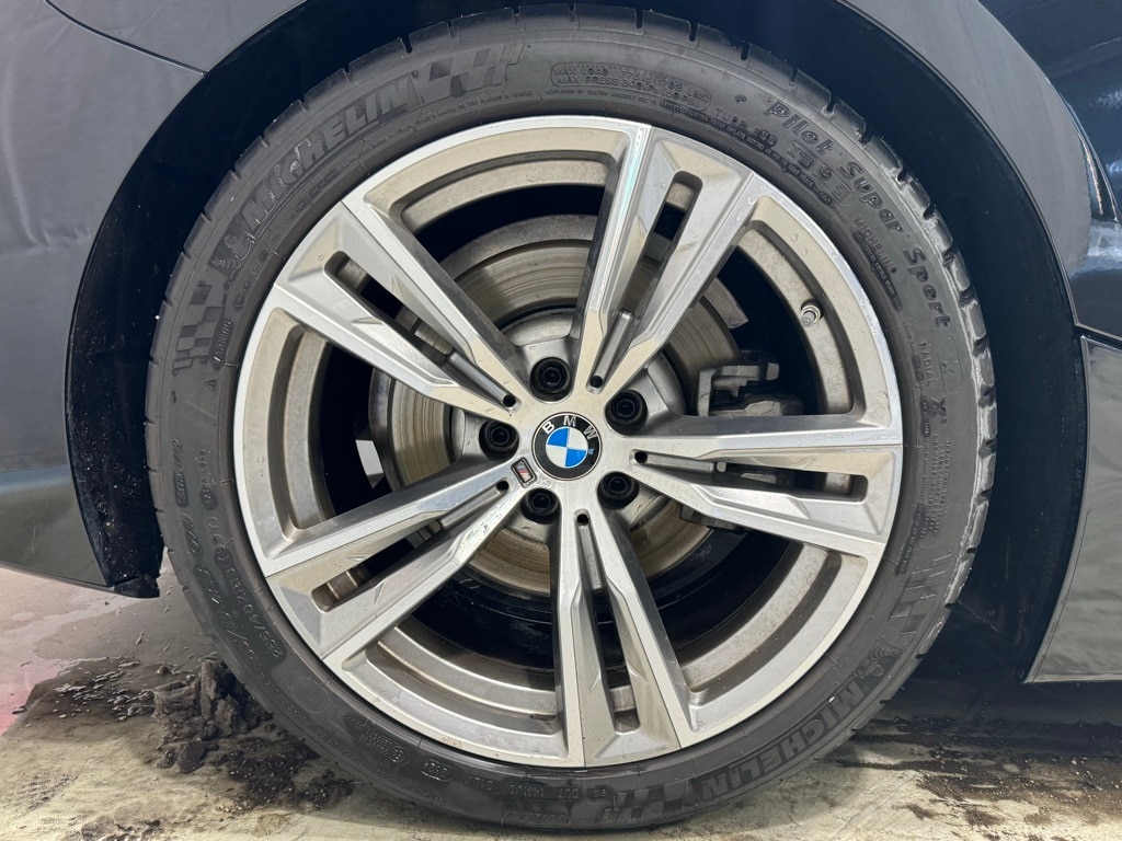 2025 BMW Z4 - Image 13