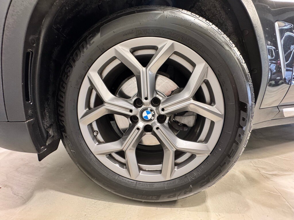 2021 BMW X3 - Image 12