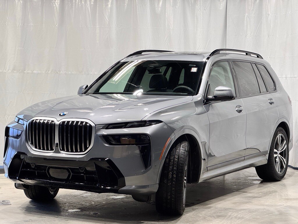 New 2026 BMW X7 xDrive40i SUV