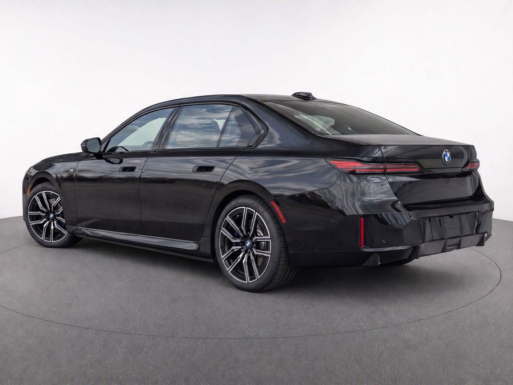 New 2027 BMW 740i Base Sedan