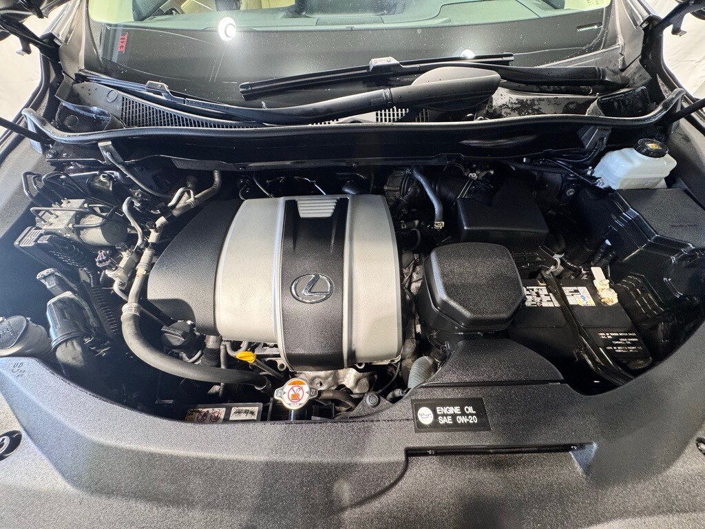 2022 LEXUS RX - Image 32