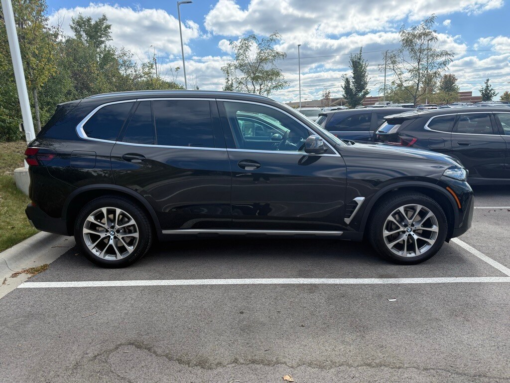 2025 Bmw X5 xDrive40i photo 2