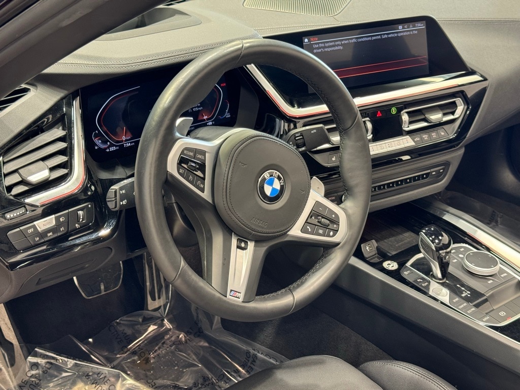 2025 BMW Z4 - Image 17