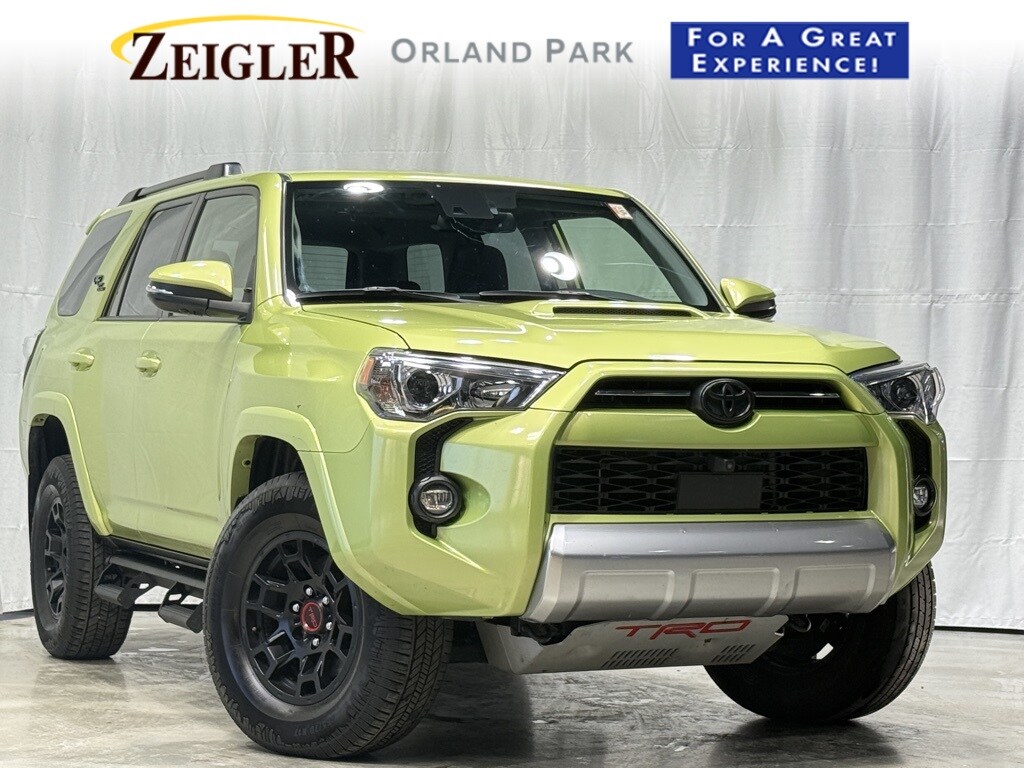 2023 TOYOTA 4RUNNER - Image 1