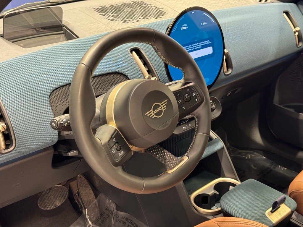 2025 MINI COUNTRYMAN - Image 15