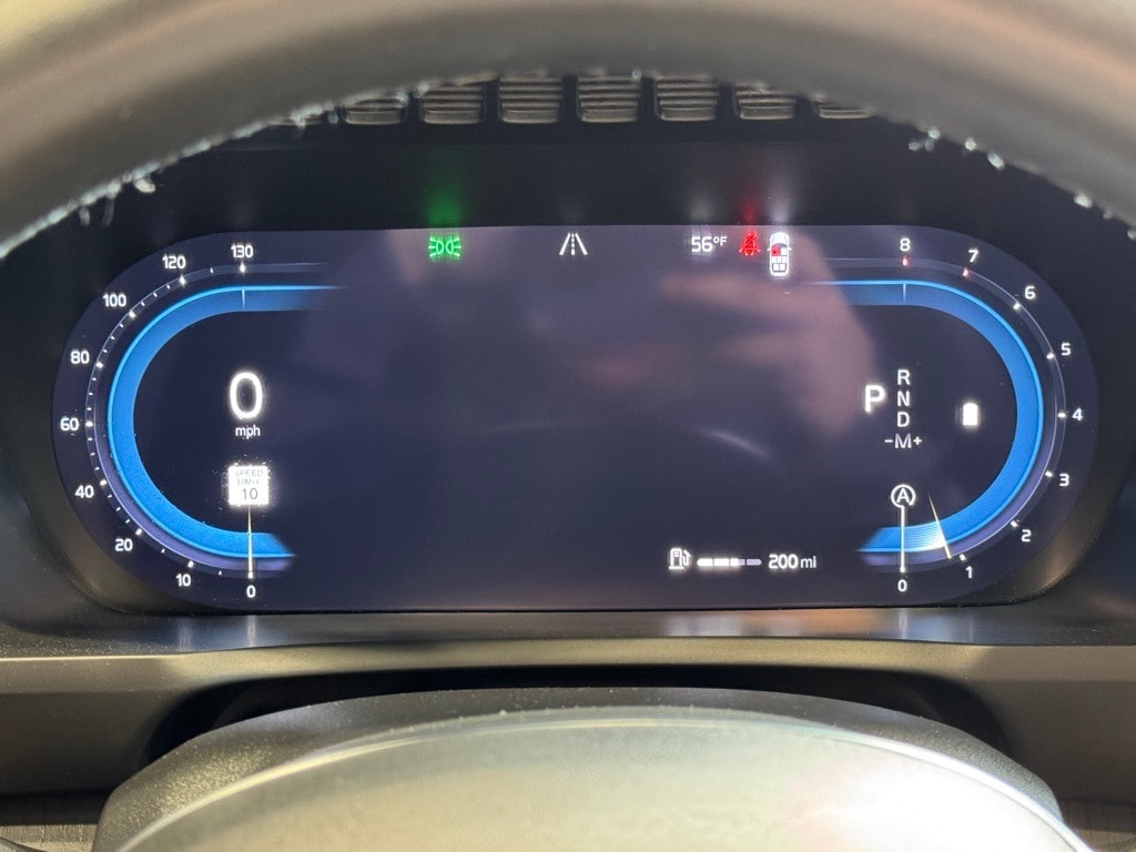 2025 VOLVO XC90 - Image 31