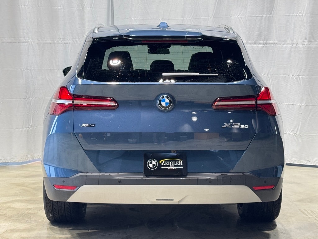 2025 BMW X3 - Image 5