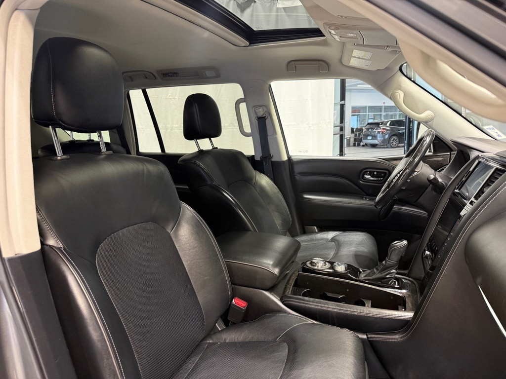 2021 INFINITI QX80 - Image 27