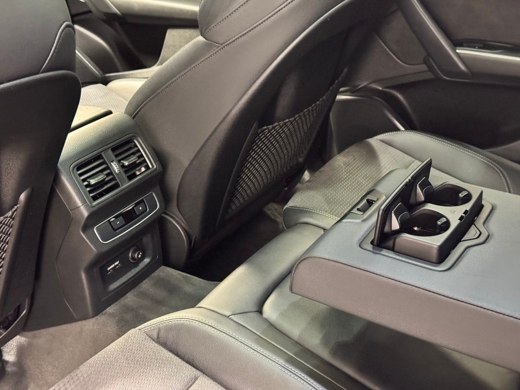 2022 AUDI SQ5 - Image 21