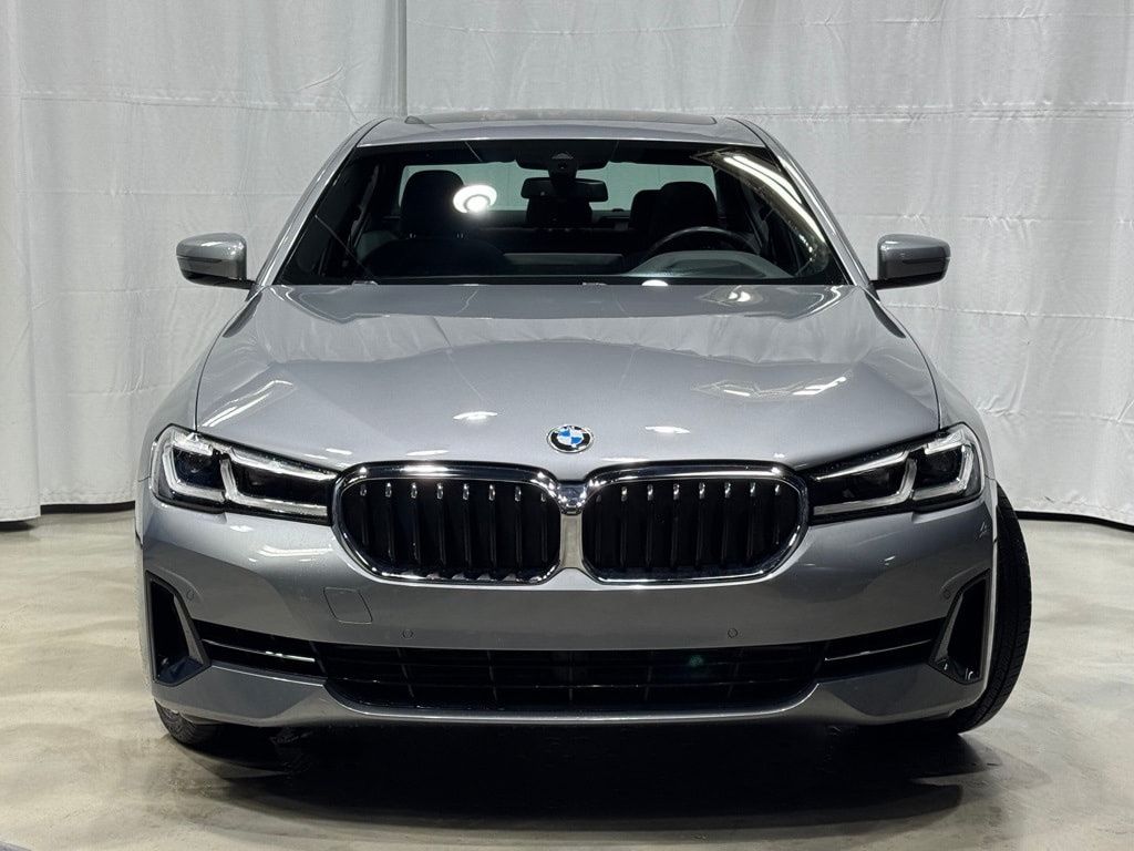 2023 BMW 540I - Image 2