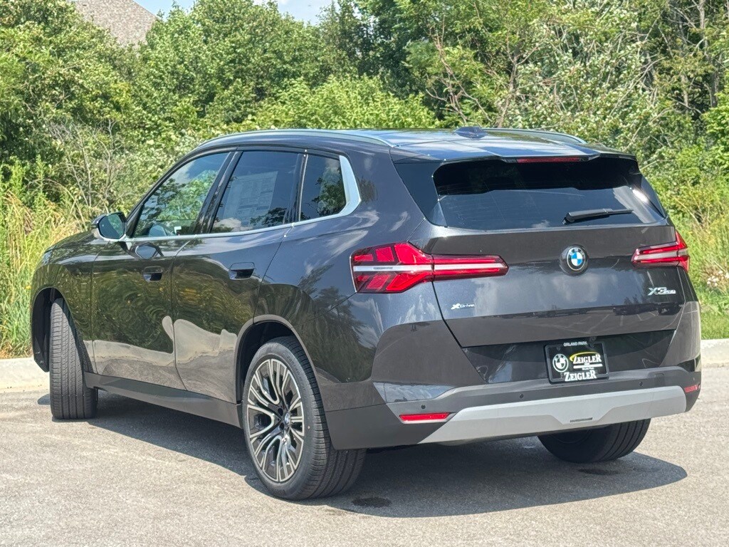 2026 Bmw X3 photo 2