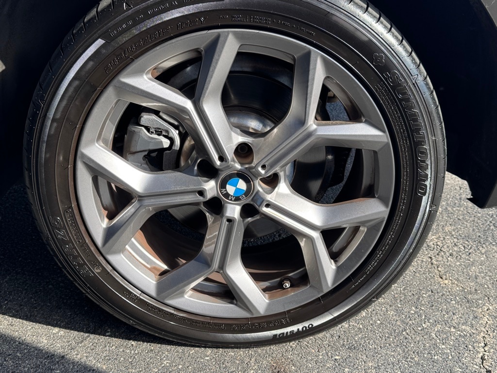 2023 BMW X4 - Image 8