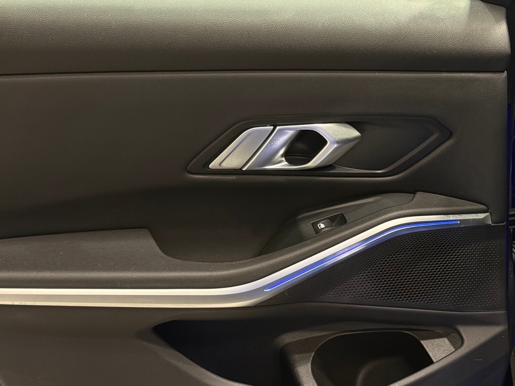 2022 BMW M340I - Image 18