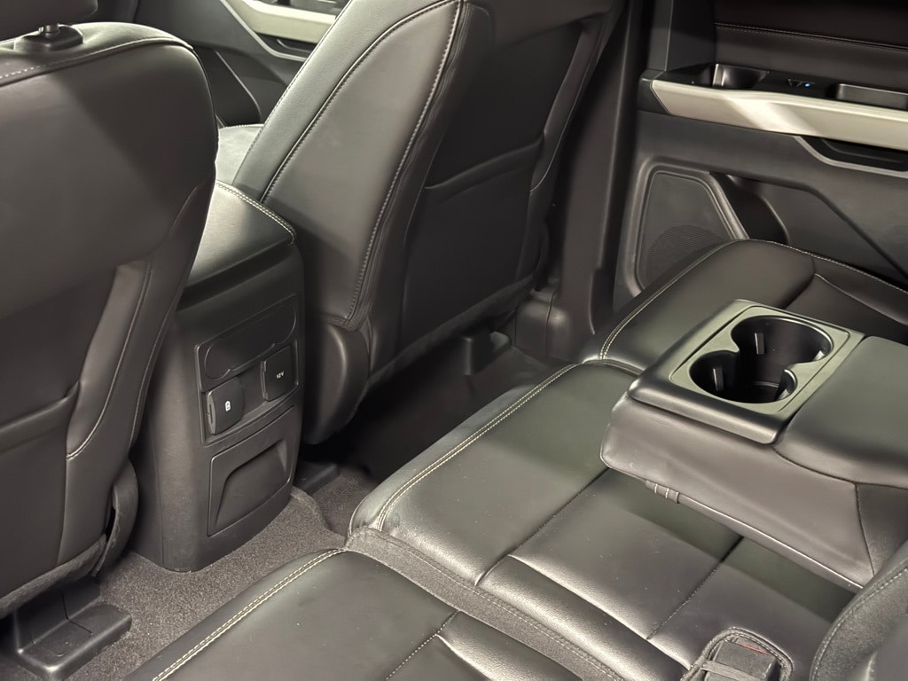 2023 FORD EXPLORER - Image 26