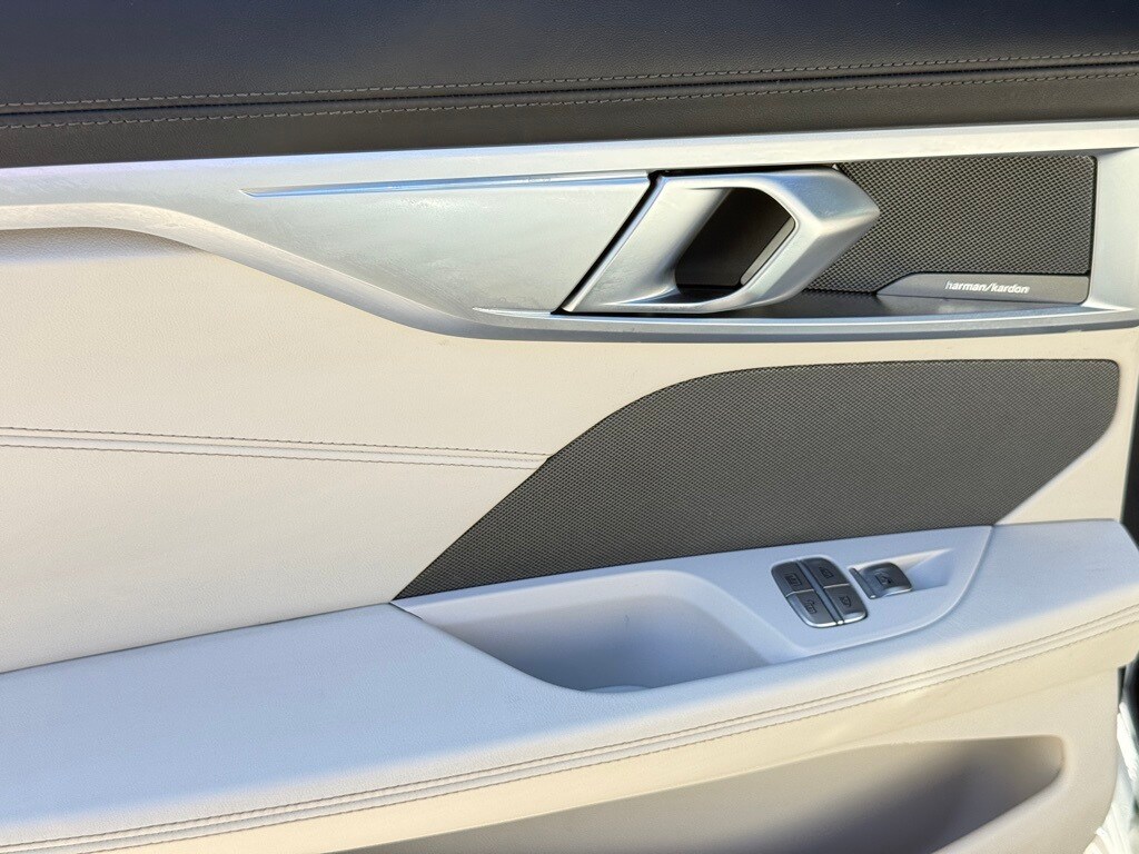 2022 BMW 840I - Image 22
