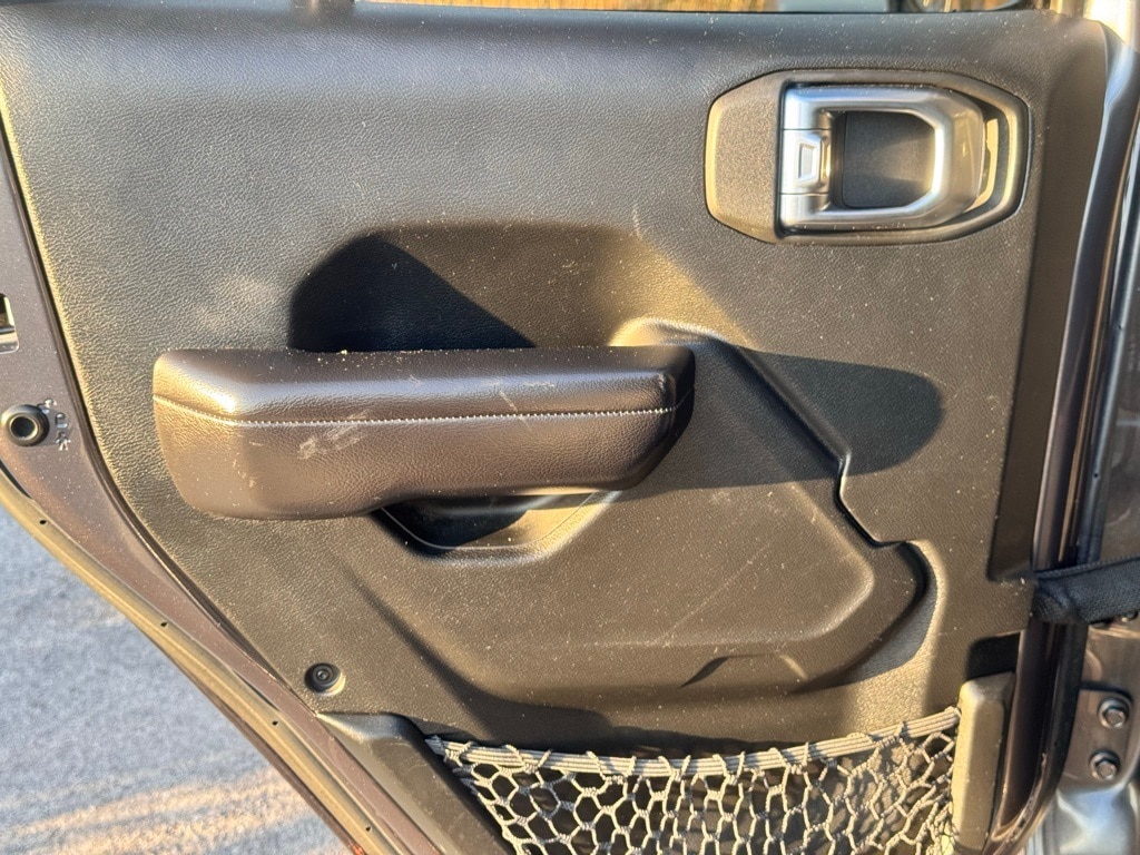 2019 JEEP WRANGLER - Image 26