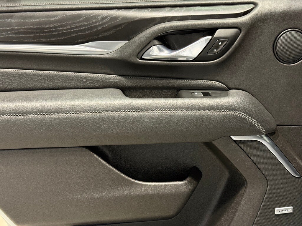 2021 GMC YUKON - Image 22