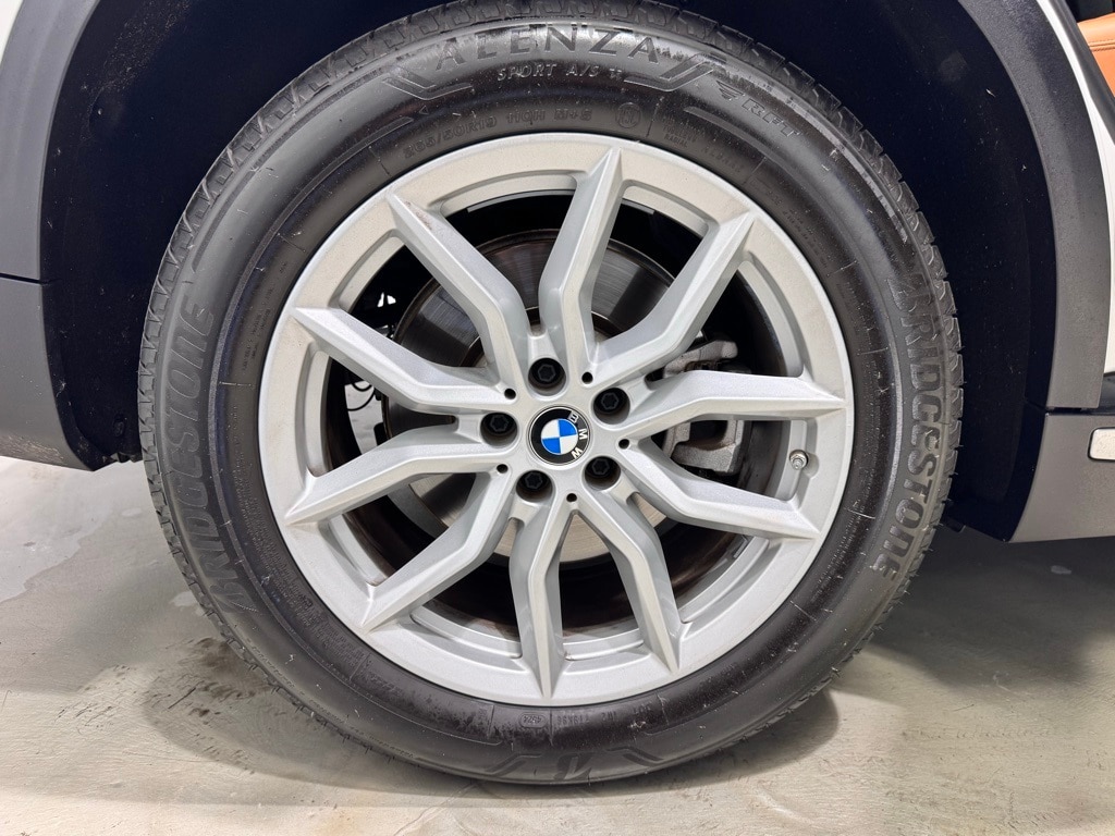 2023 BMW X5 - Image 13