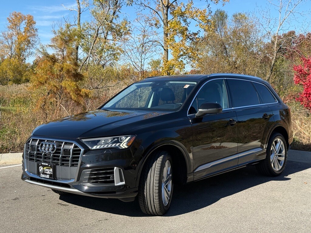 Used 2023 Audi Q7 55 Premium SUV