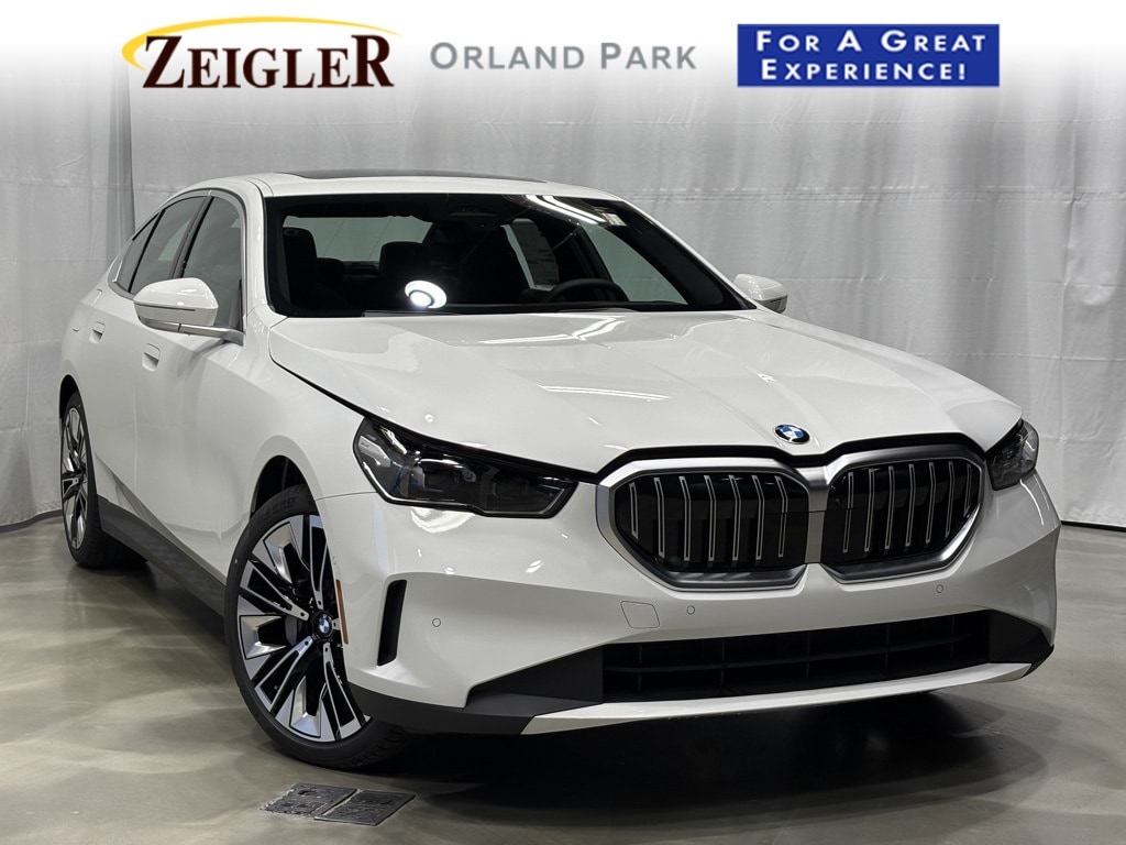 New 2026 BMW 530i xDrive Sedan