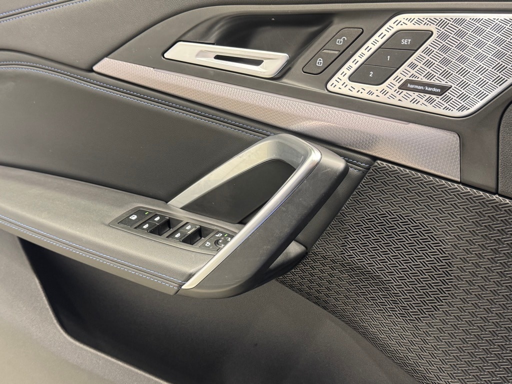 2024 BMW X1 - Image 19