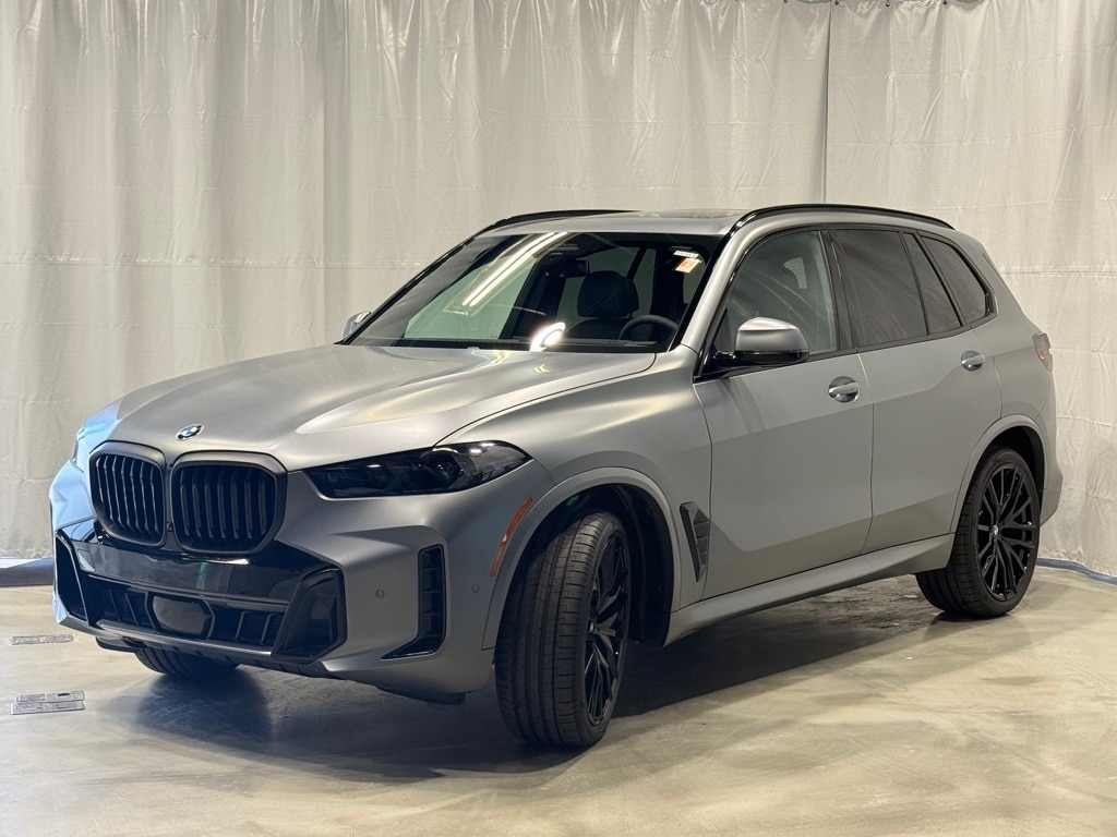 2025 BMW X5 - Image 3
