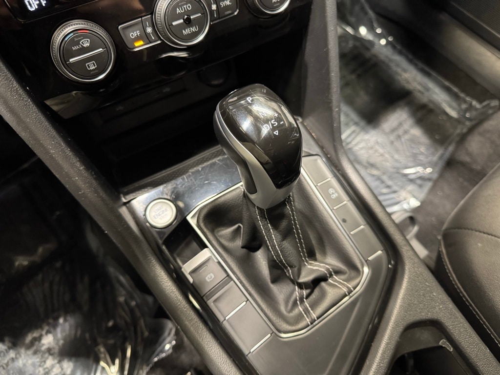 2024 VOLKSWAGEN TAOS - Image 10