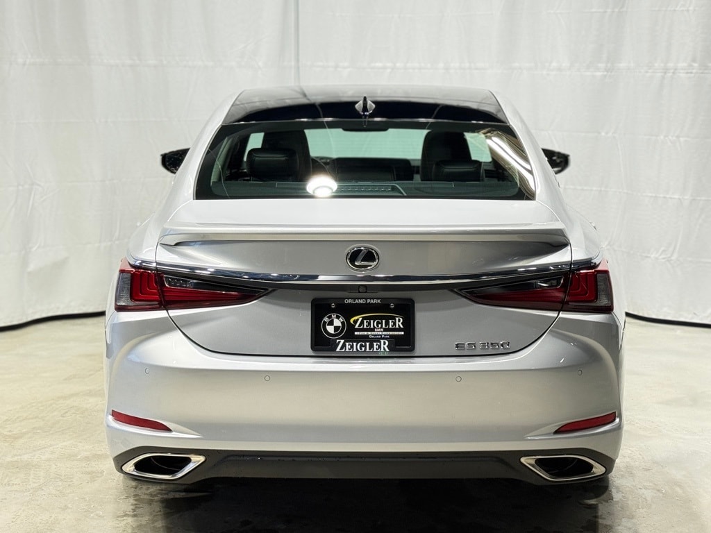 2021 LEXUS ES - Image 5