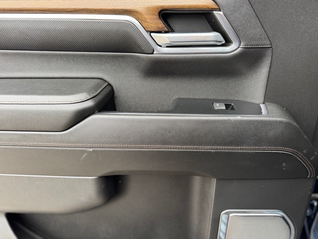 2024 CHEVROLET SILVERADO - Image 25