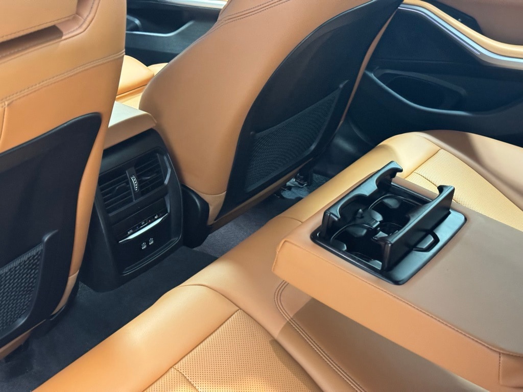 2023 BMW 330I - Image 20