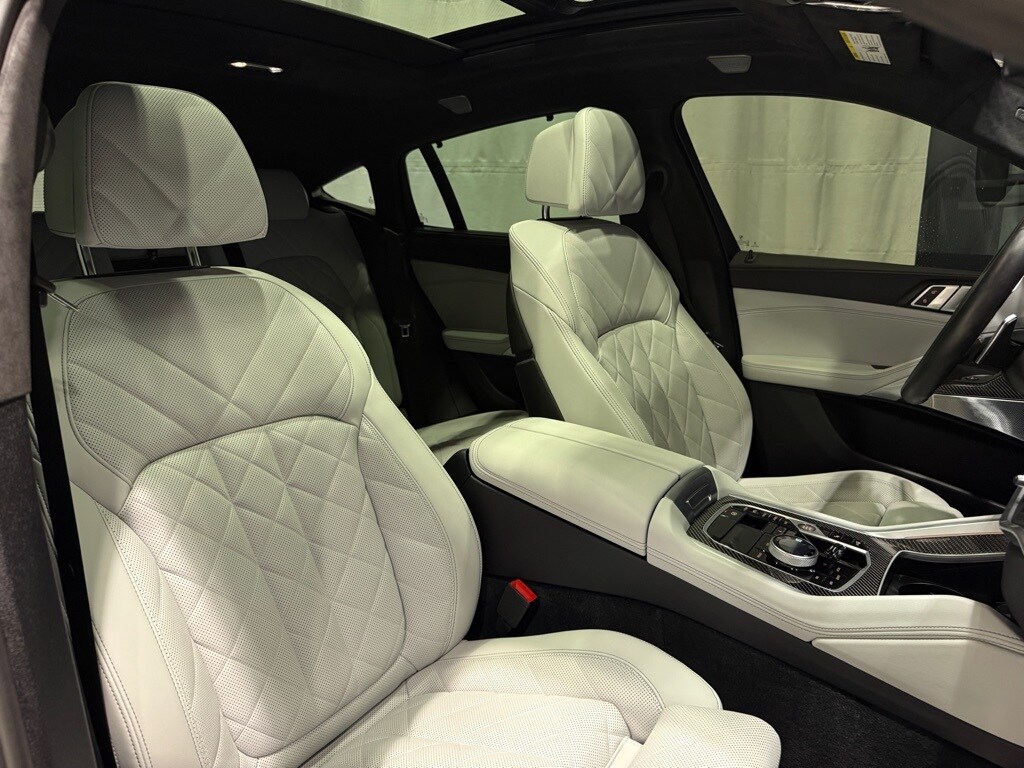 2024 BMW X6 - Image 31