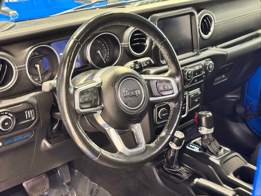 2023 JEEP WRANGLER - Image 18